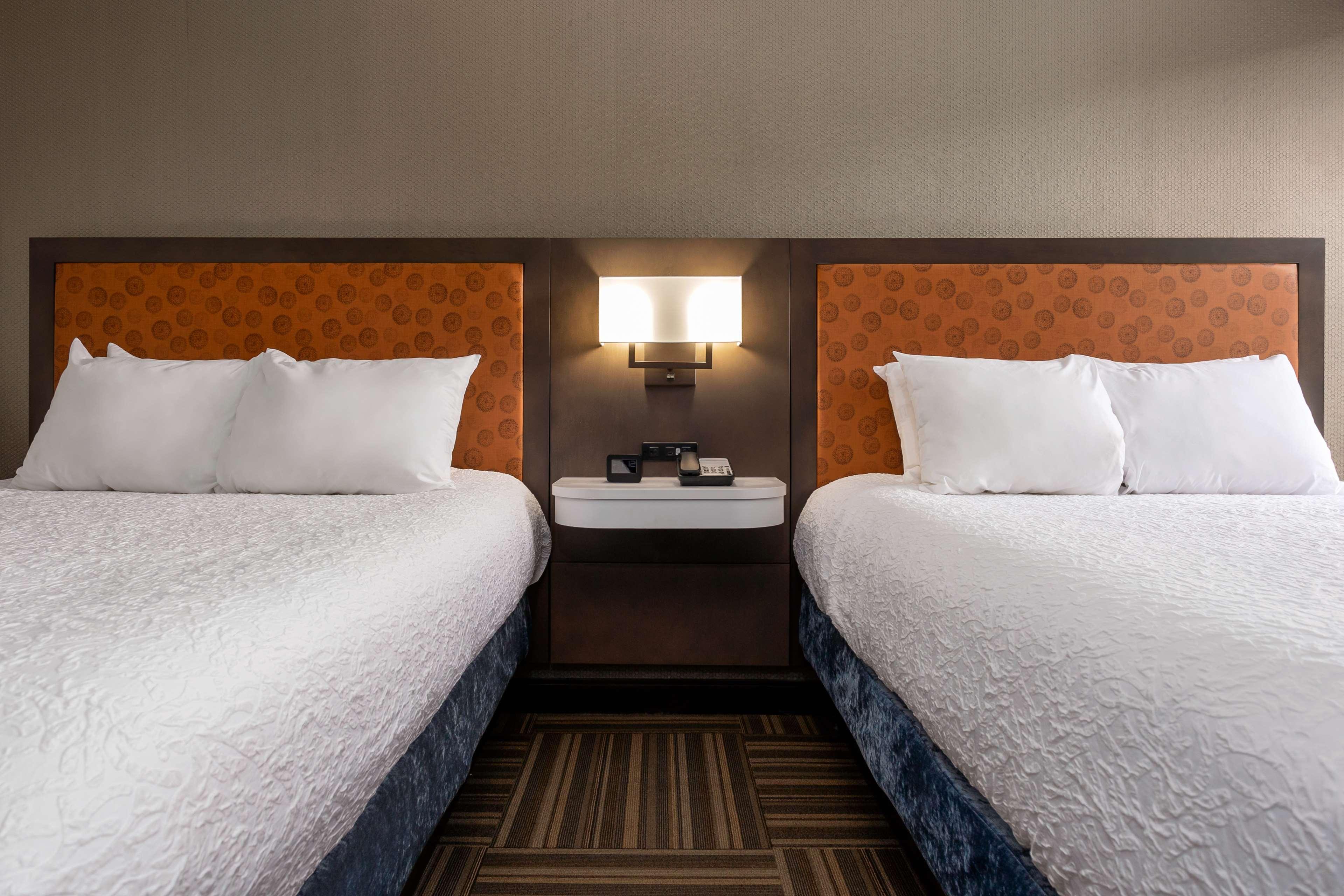 Hampton Inn Бристоль Екстер'єр фото