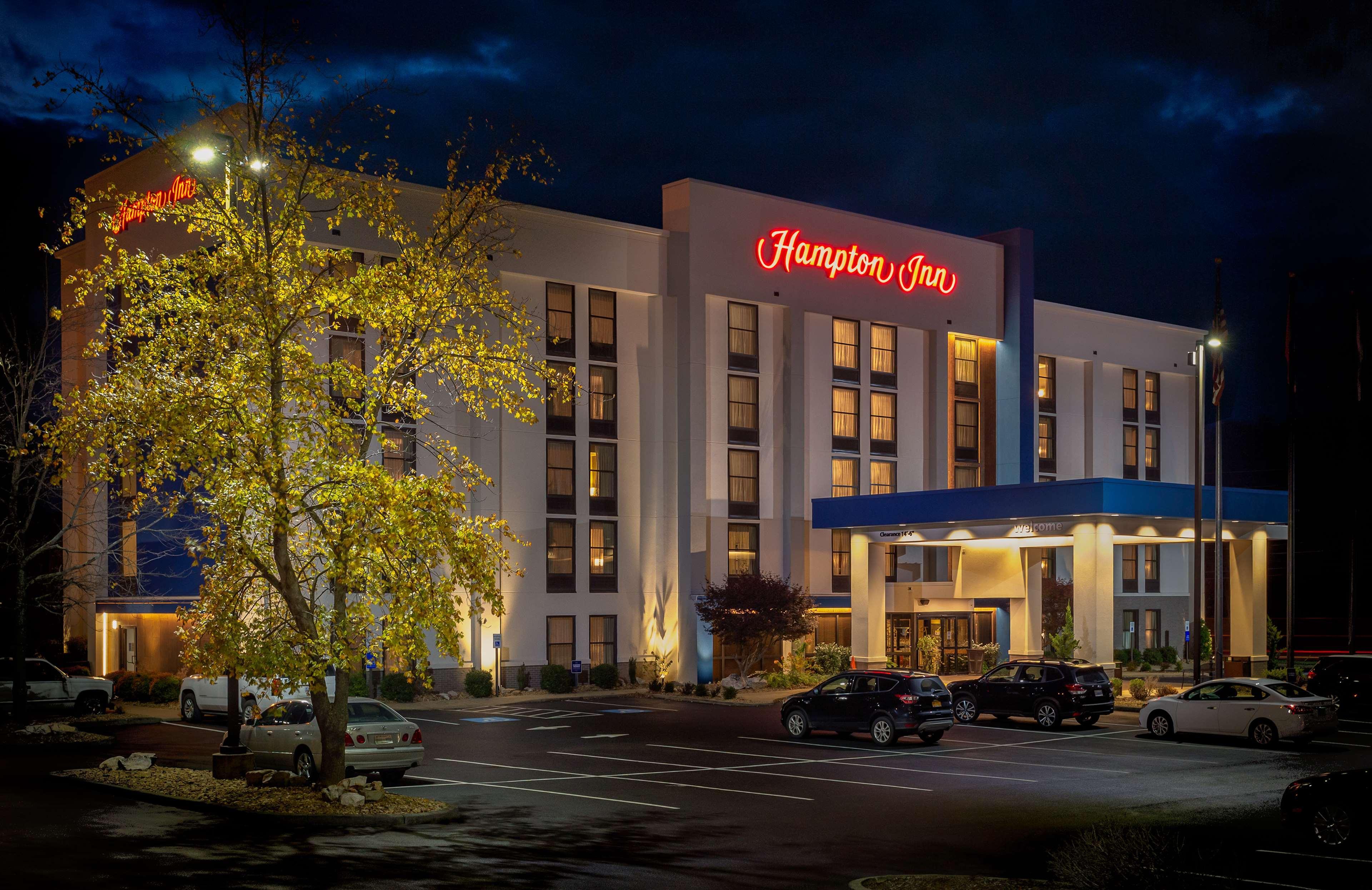 Hampton Inn Бристоль Екстер'єр фото