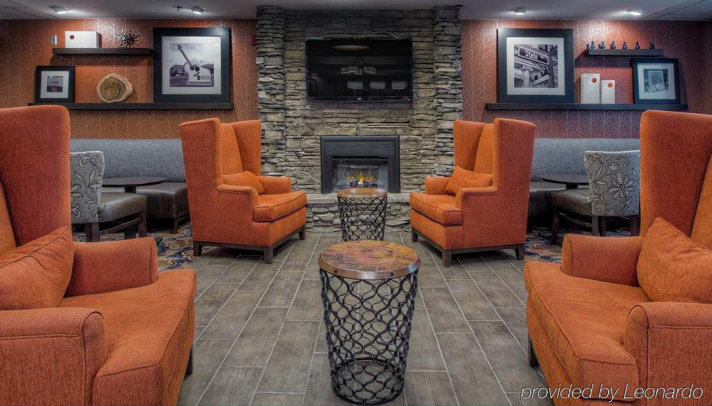 Hampton Inn Бристоль Екстер'єр фото