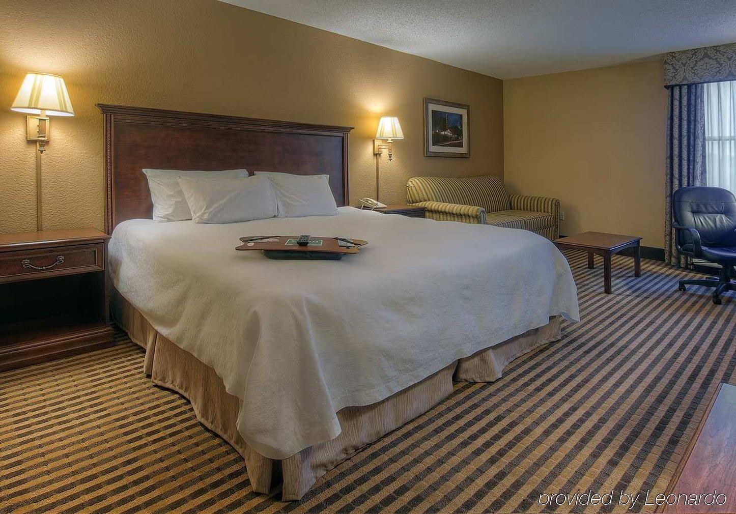 Hampton Inn Бристоль Екстер'єр фото