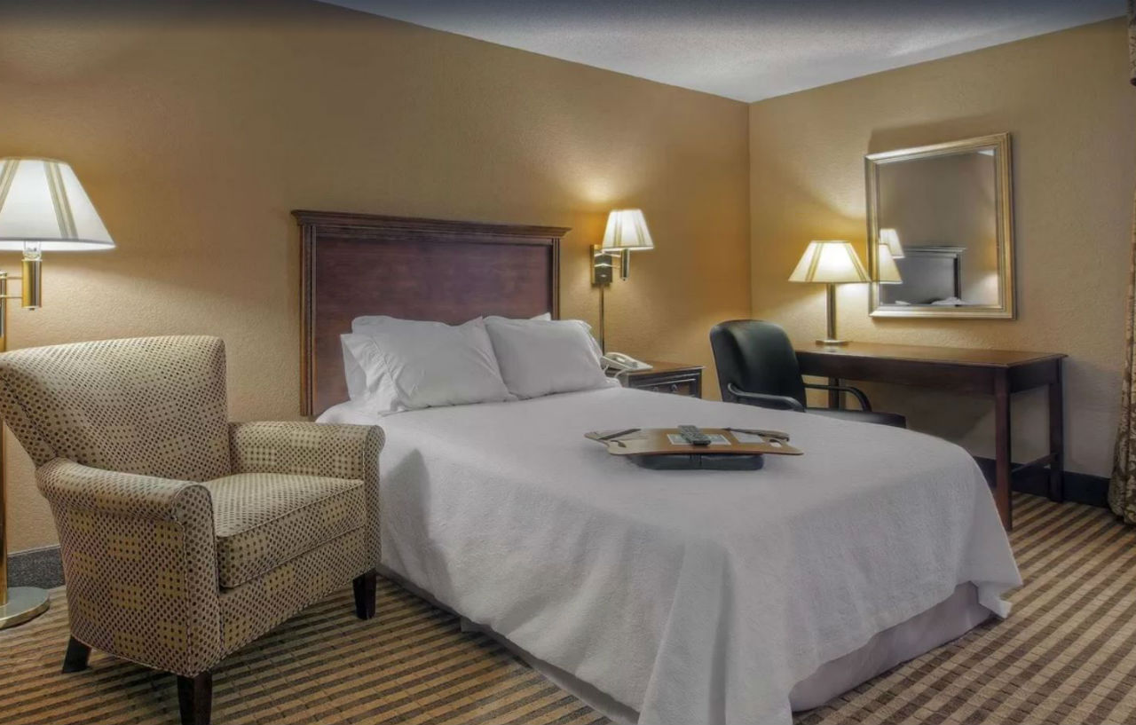 Hampton Inn Бристоль Екстер'єр фото